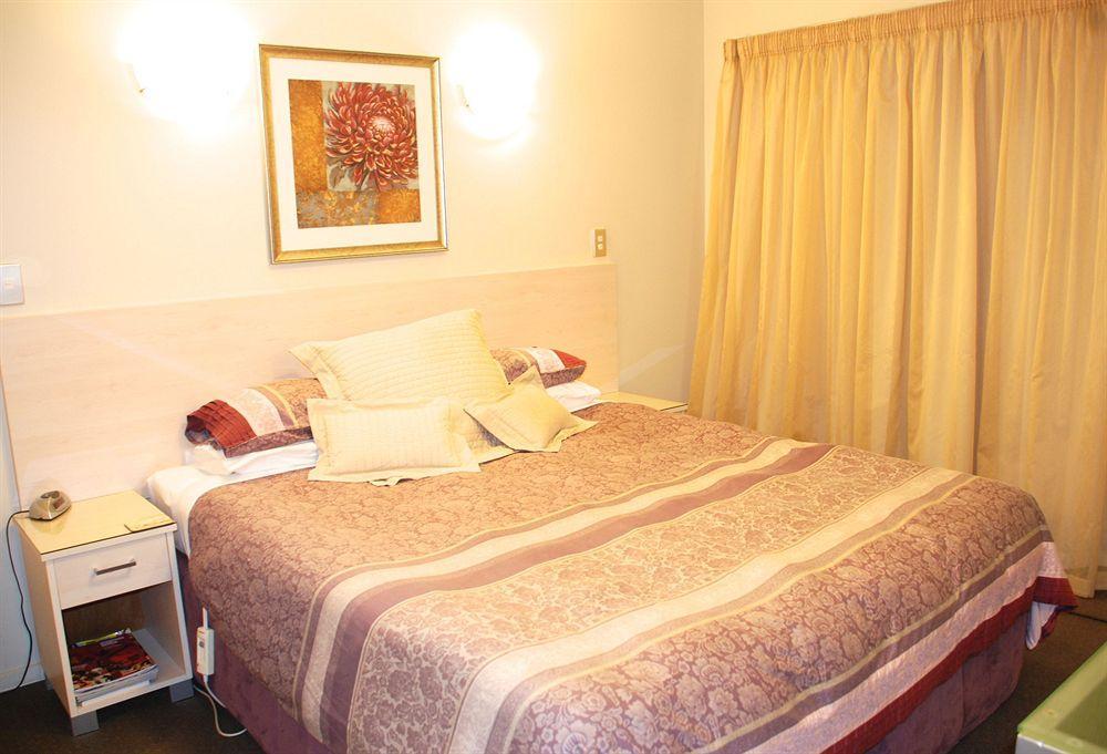166 Majestic Court Motel Christchurch Extérieur photo