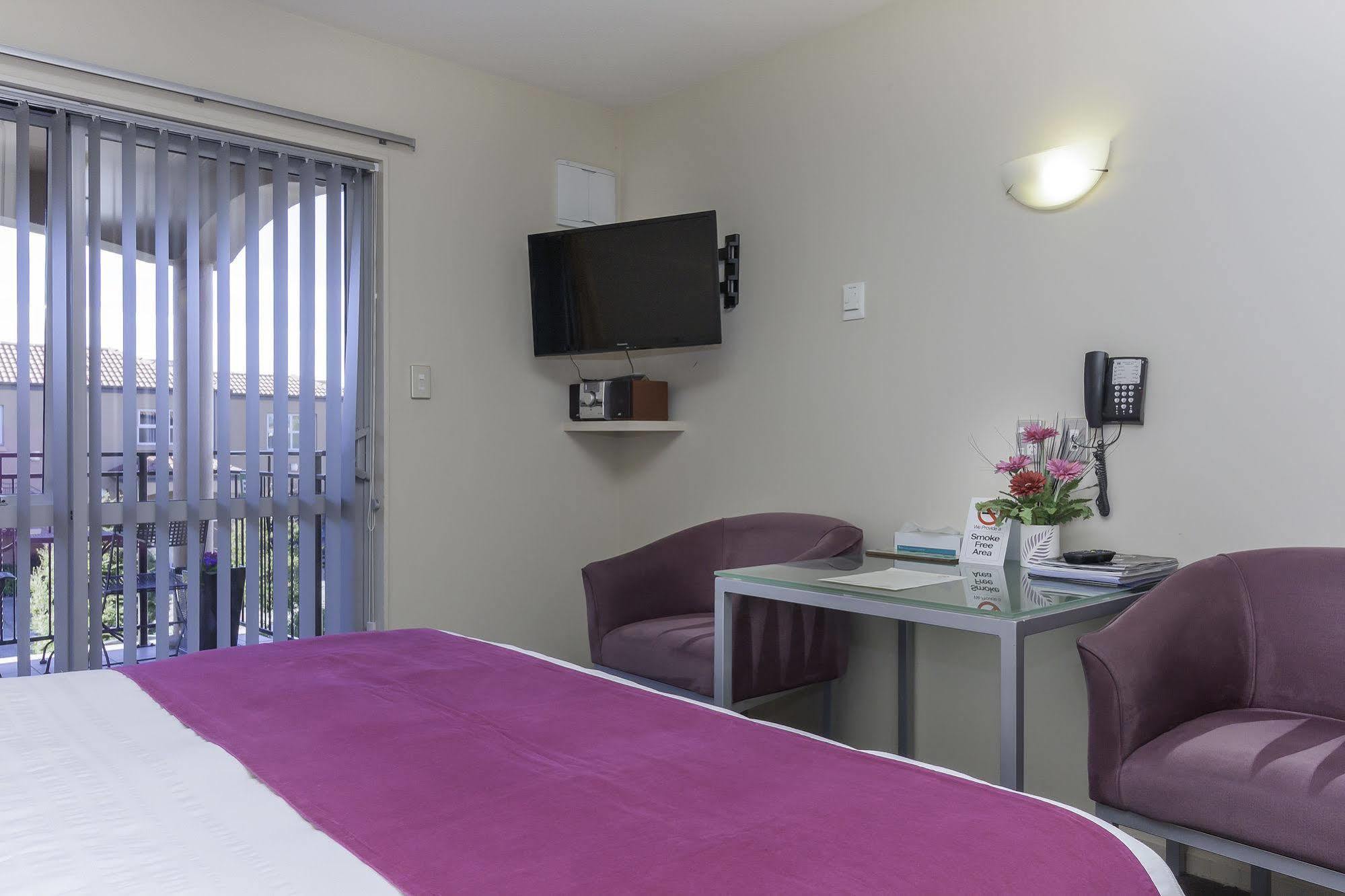 166 Majestic Court Motel Christchurch Extérieur photo